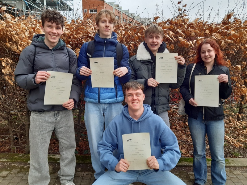 Mathematikwettbewerb: Team